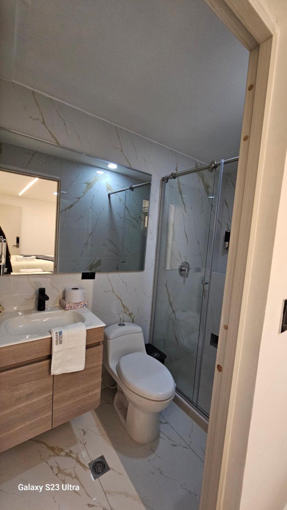 Hotel West Inn Bogota Luaran gambar